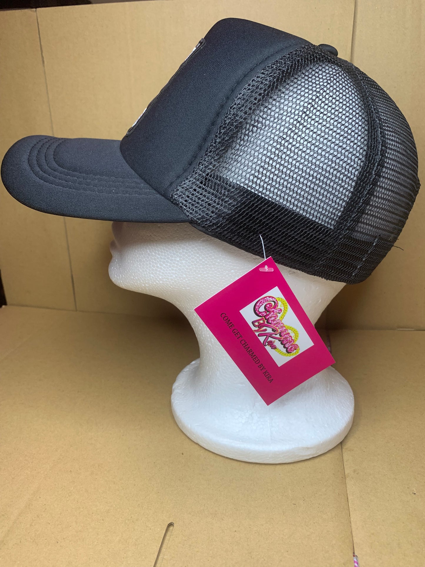 š¤SnapBack trucker hat š§¢