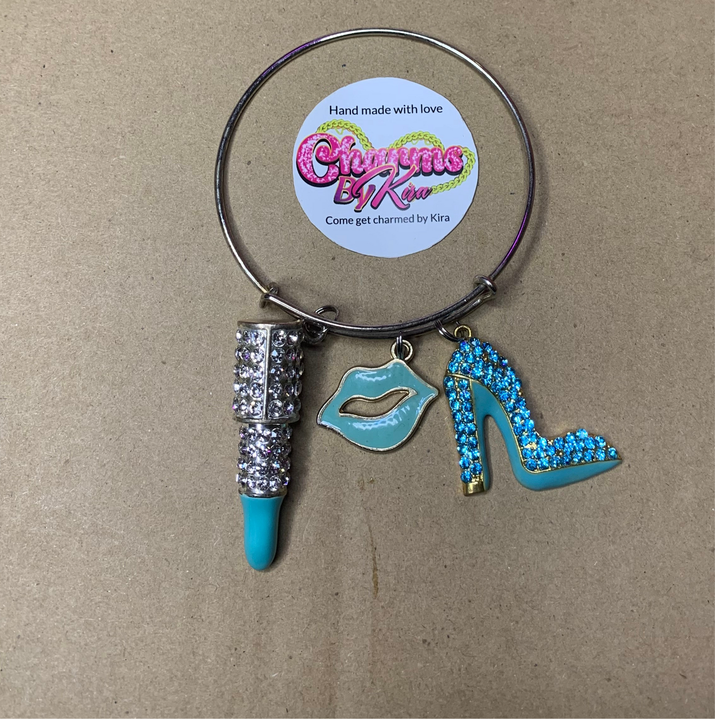 🩵Charm bangle🩵