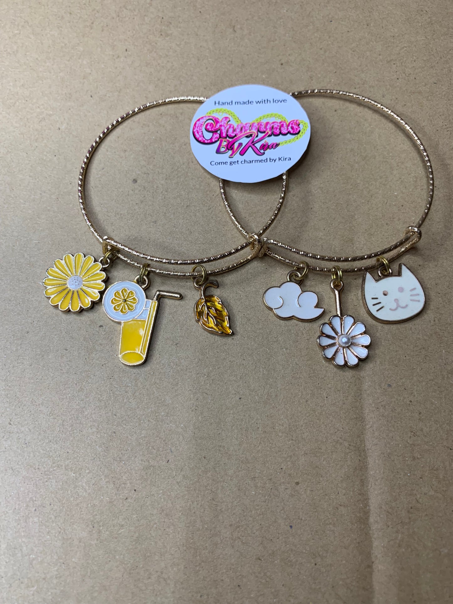 💛Charm bangles🤍
