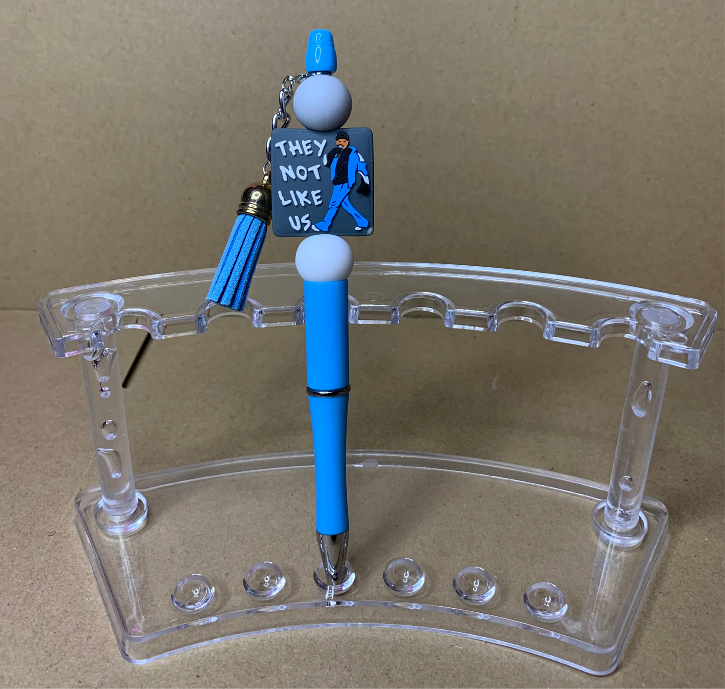 🩵Beaded & charmed ink ✍️ pen