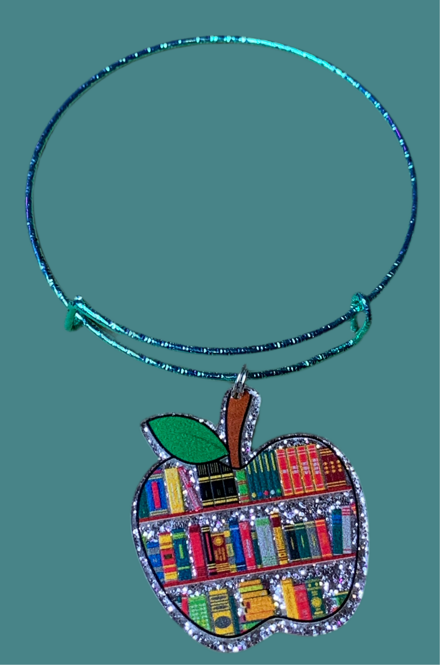 🍎Charm bangle🍎