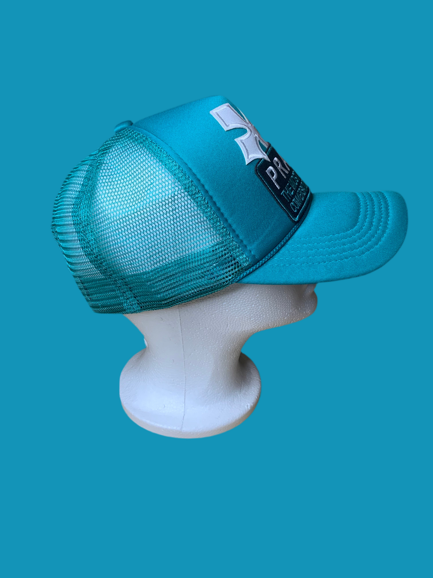 🤍SnapBack trucker hat 🧢