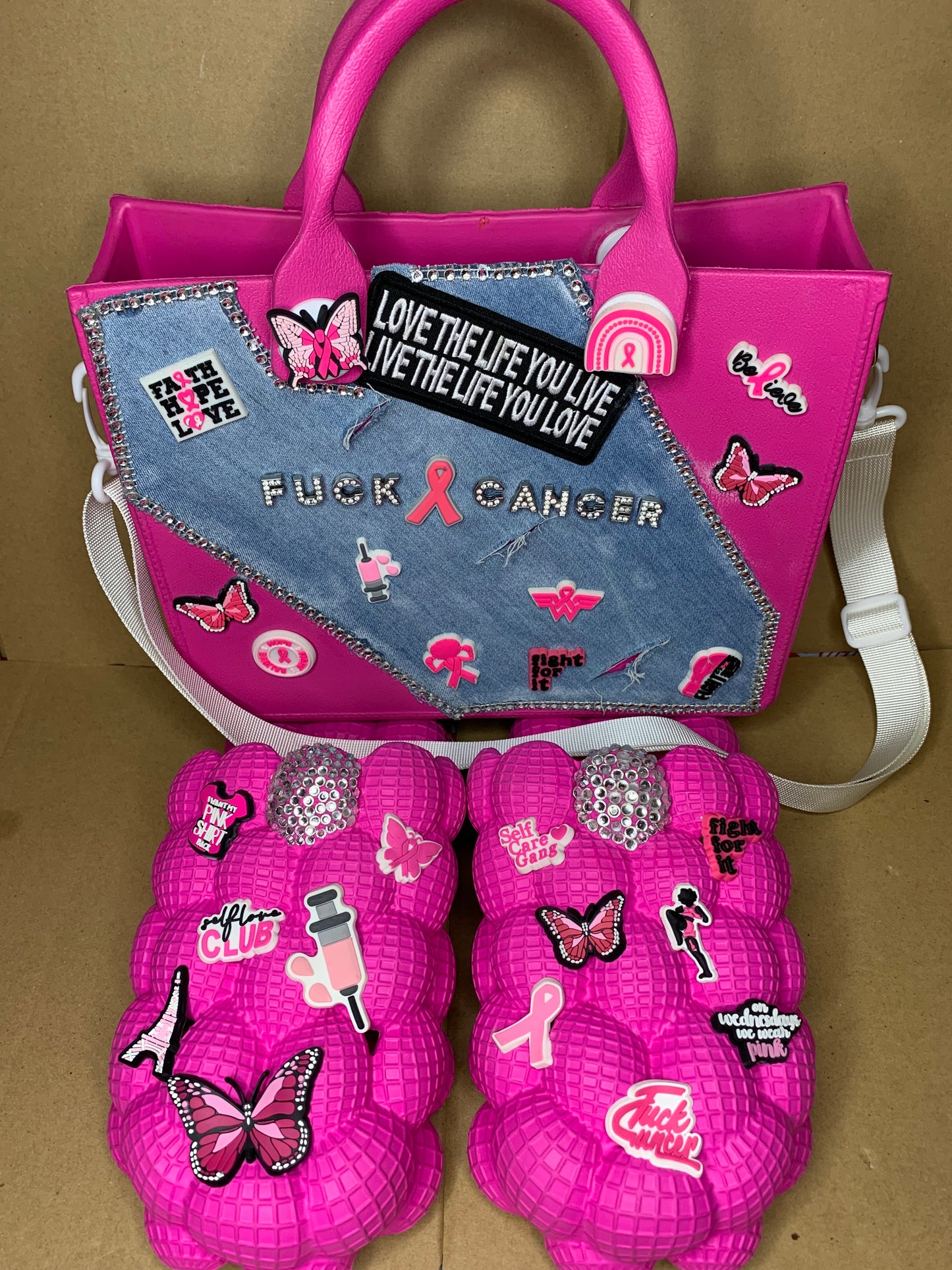 🩷Bubble slides & croc purse👜set🩷