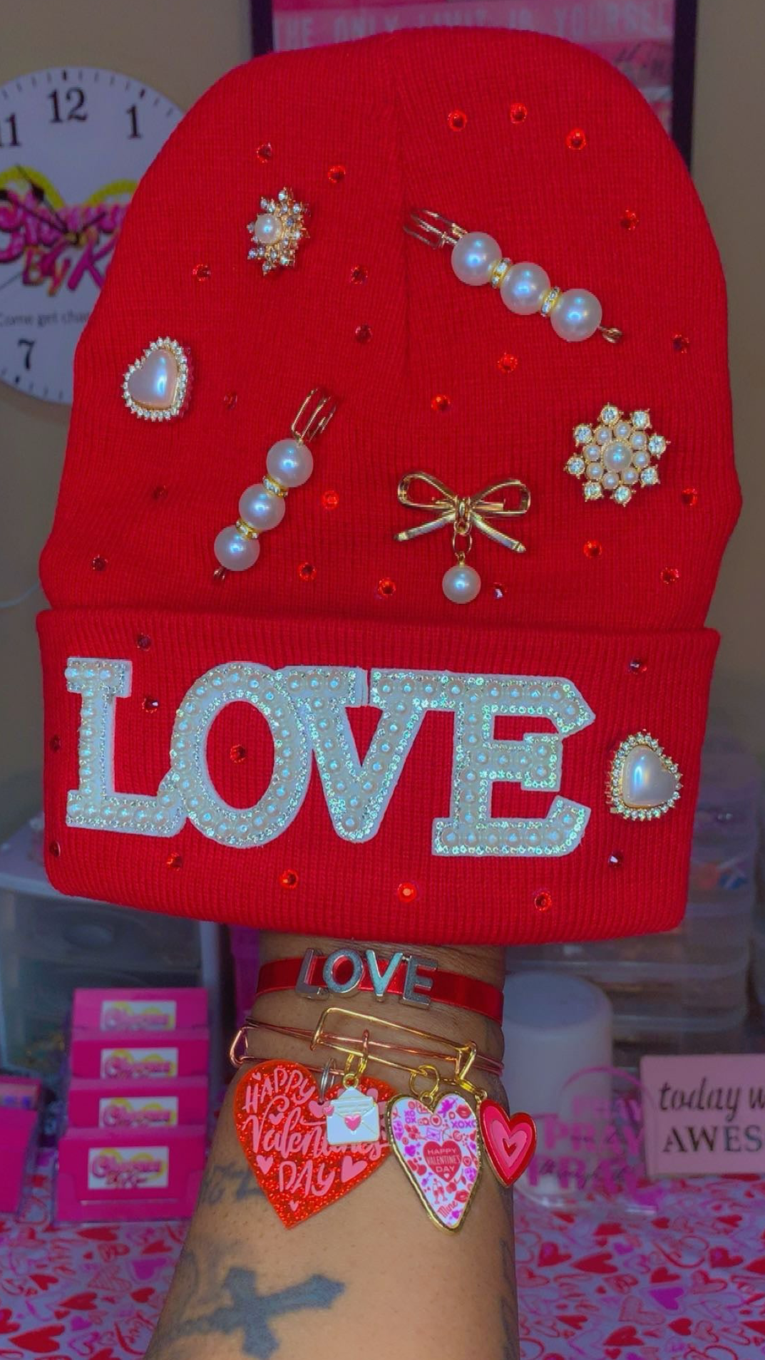 L❤️VE Beanie & bangles