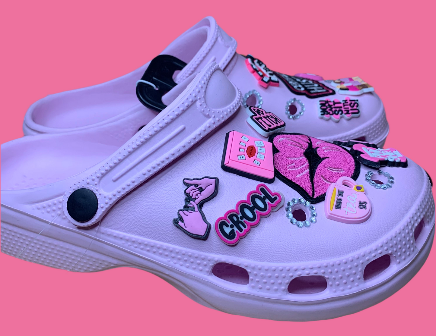 💞SnapBack trucker hat🧢& clogs set