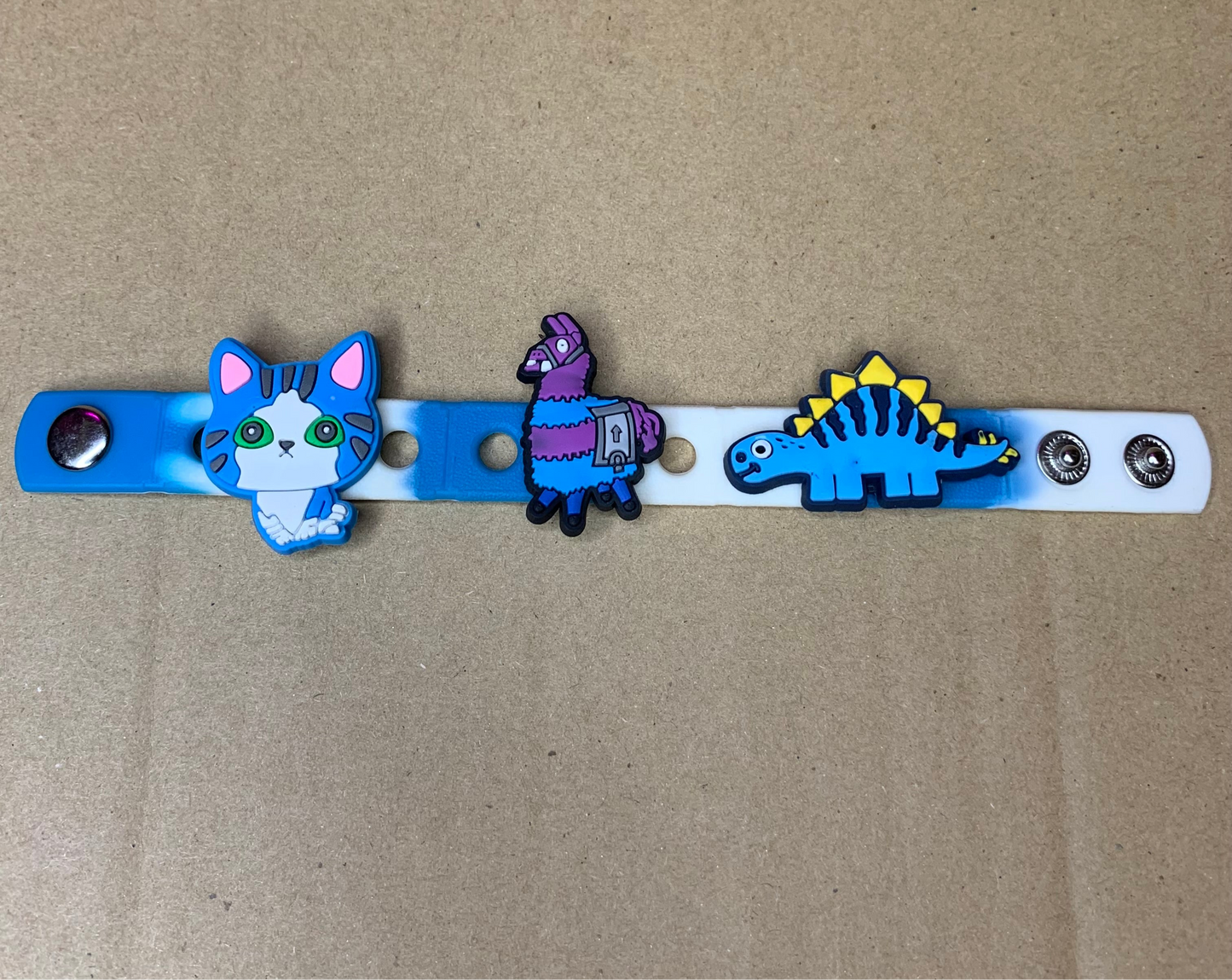 💙Kids silicone snap charm bracelet💙