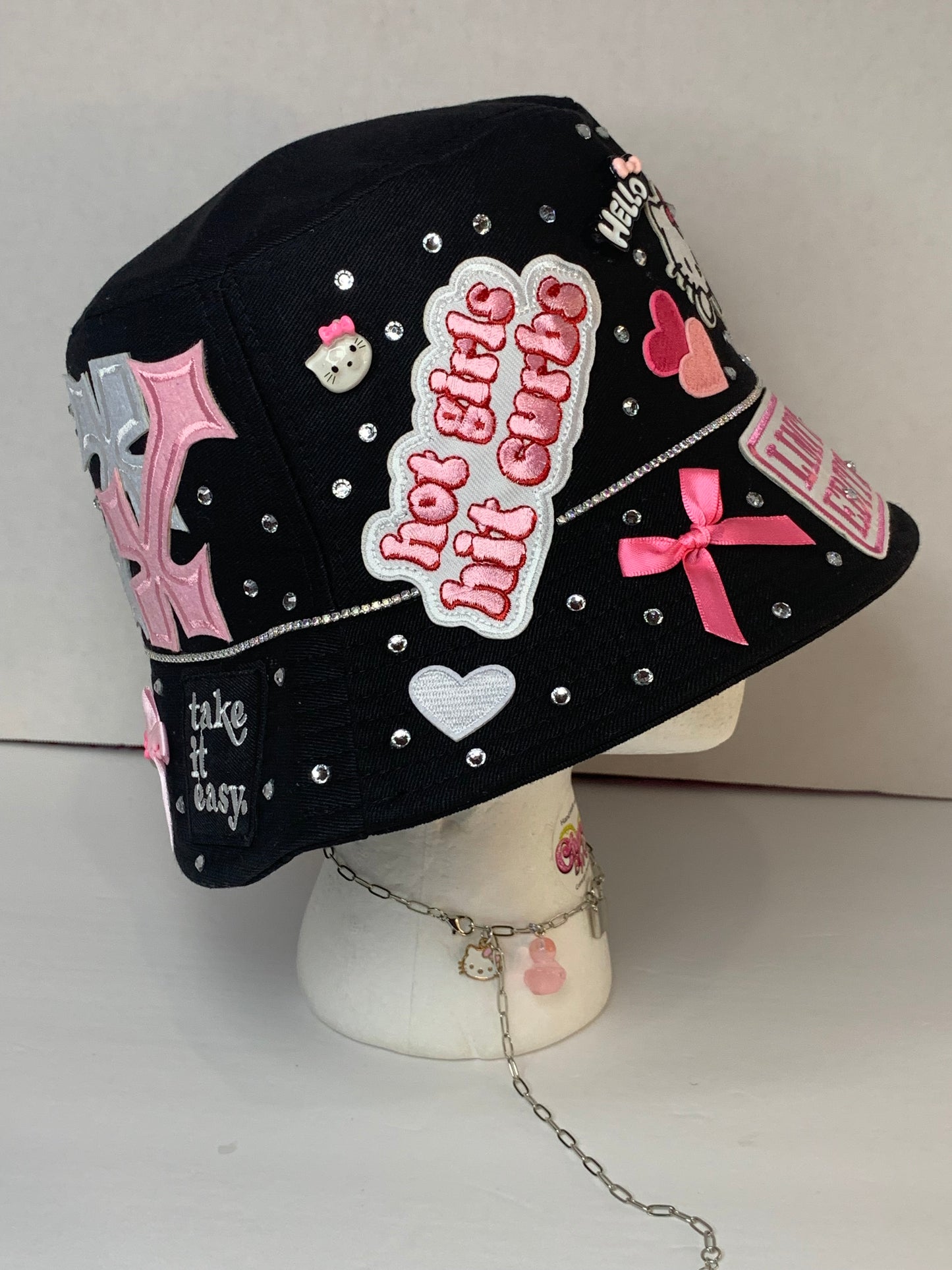 🩷Super junky bucket hat & clogs set🎩hello kitty😘