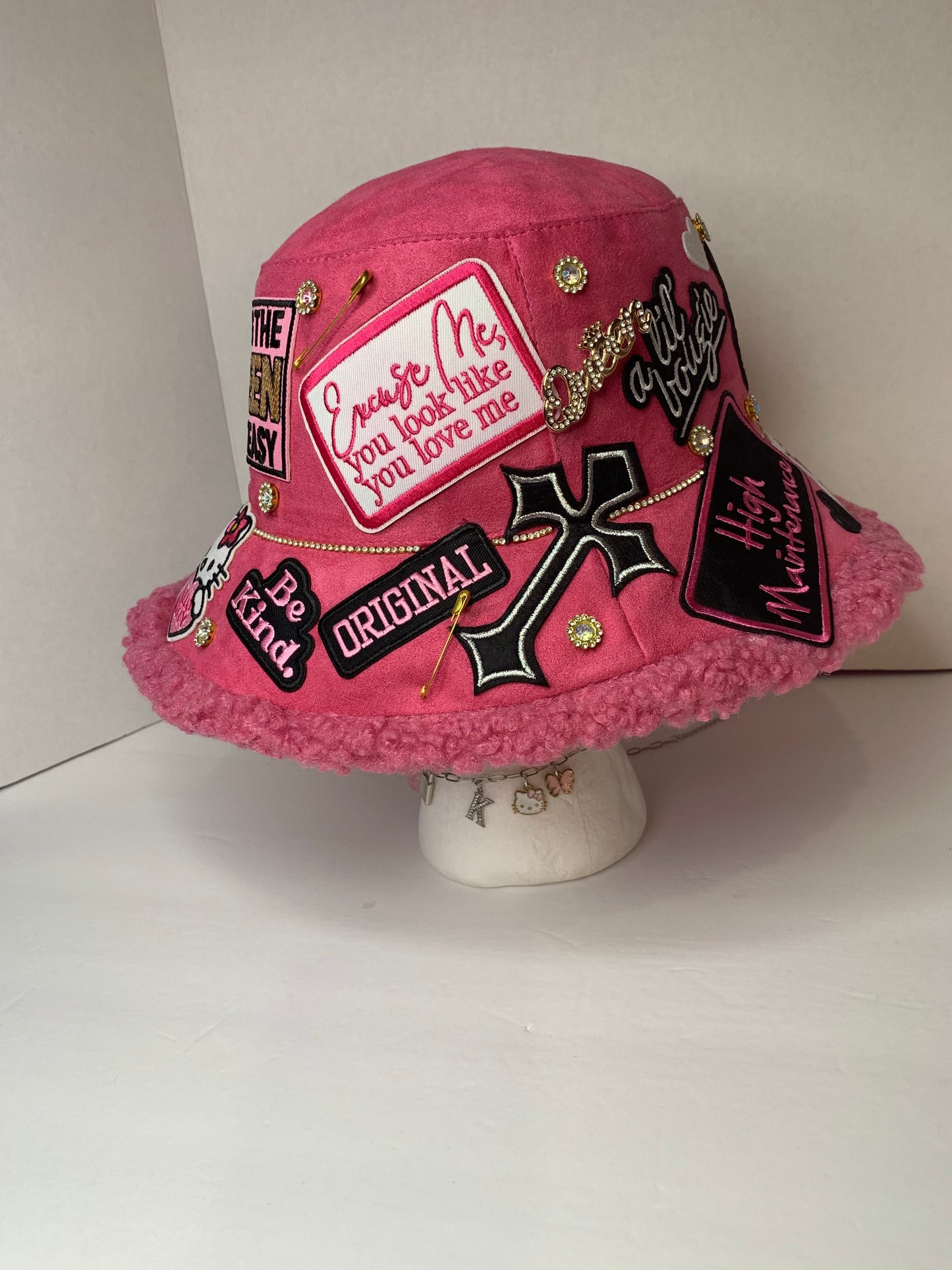 🩷Super junky bucket hat🎩with fur