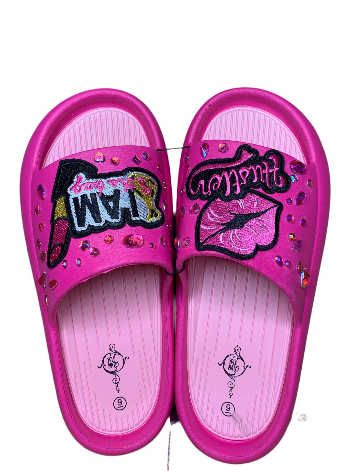 🩷SnapBack trucker hat🧢& slides set