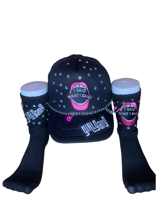 🩷Slouch socks🧦& SnapBack trucker hat🧢set🖤
