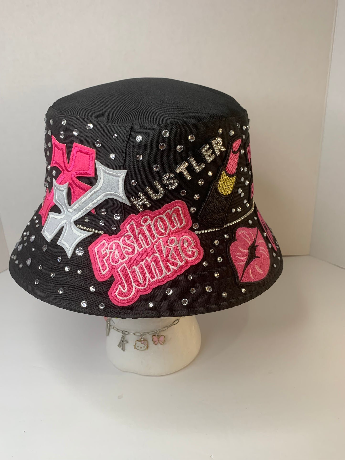 🩷Super junky bucket hat🎩