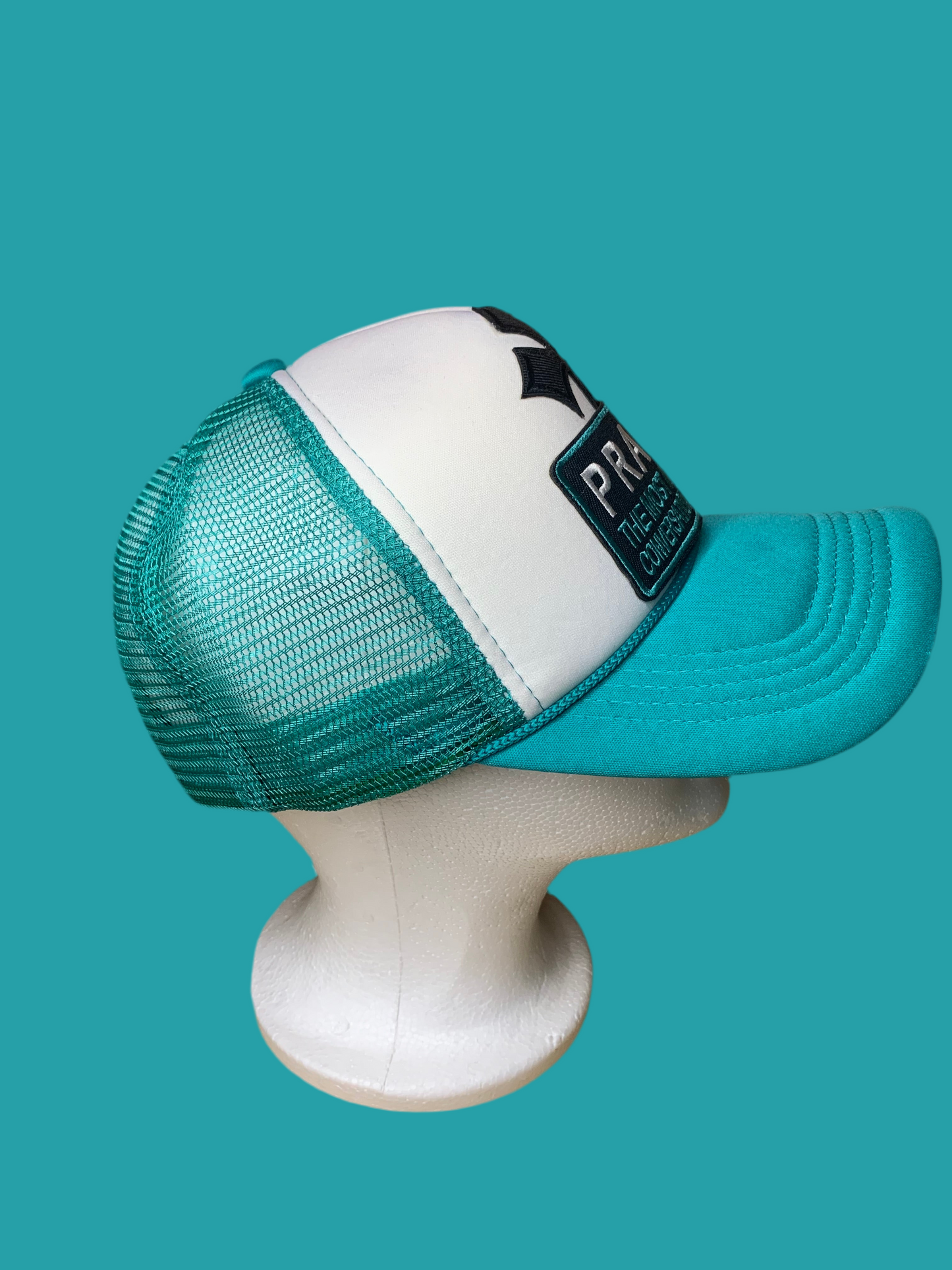 🤍SnapBack trucker hat🧢