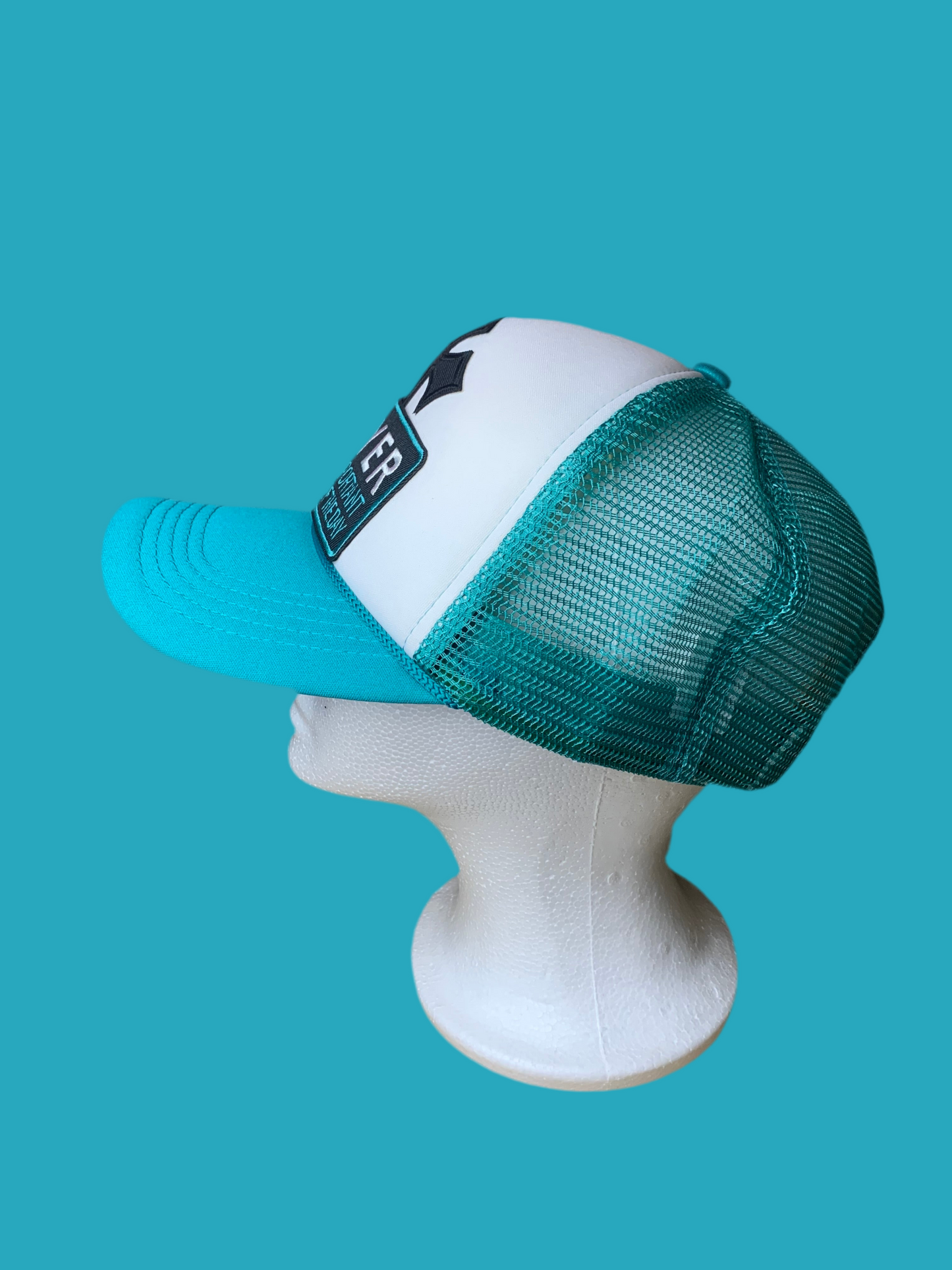 🤍SnapBack trucker hat🧢