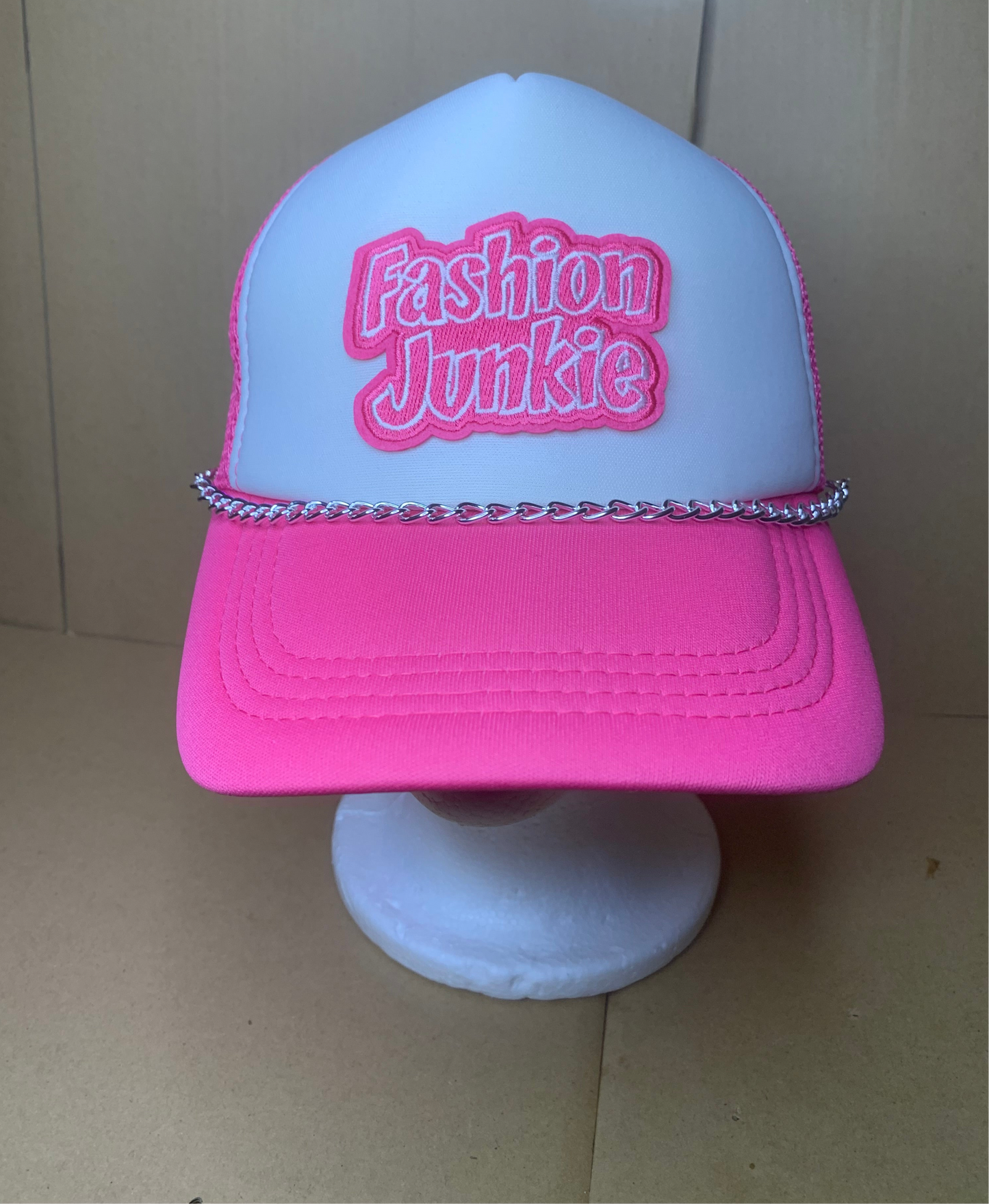 💕SnapBack trucker hat 🧢