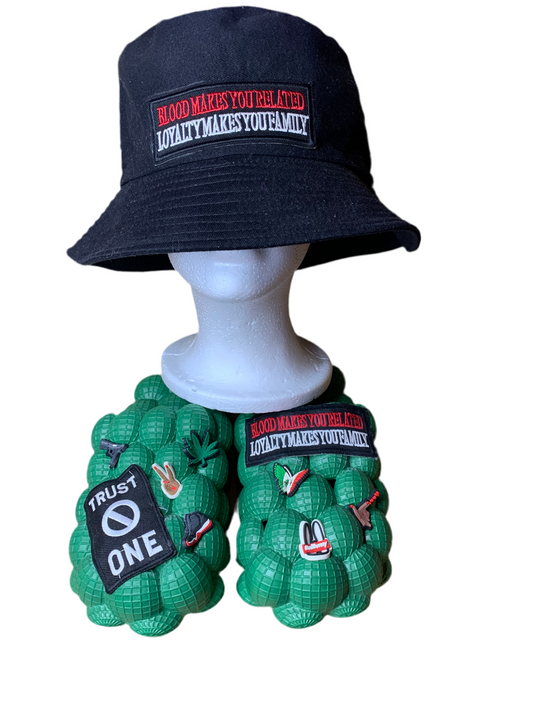 🖤Bubble slides & bucket hat🎩set❤️