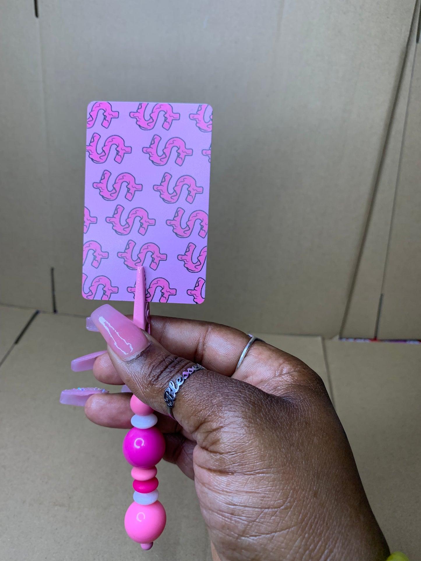 💅🏽Beaded & charmed🏧card💳 grabber