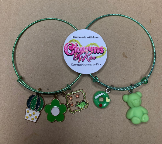 💚Charm bangles💚