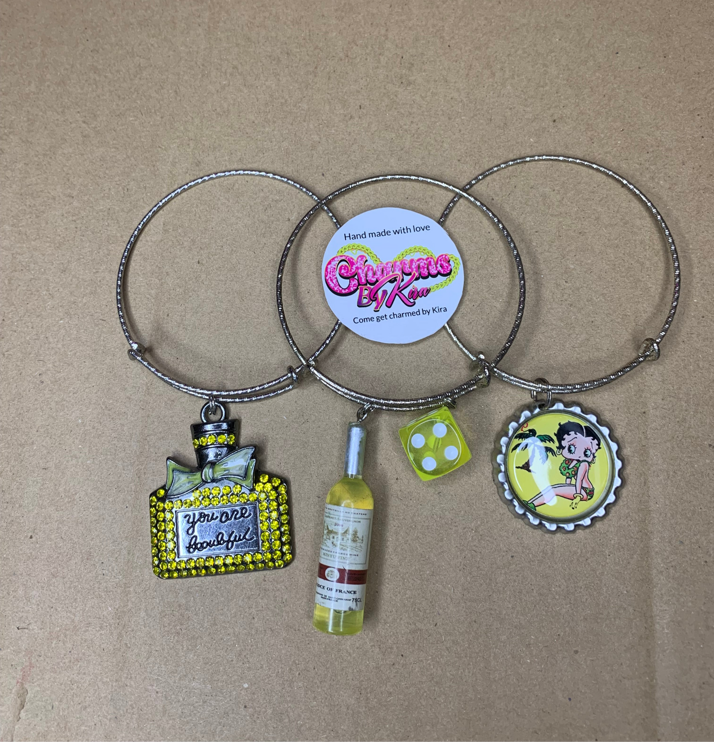 💛Charm bangles💛