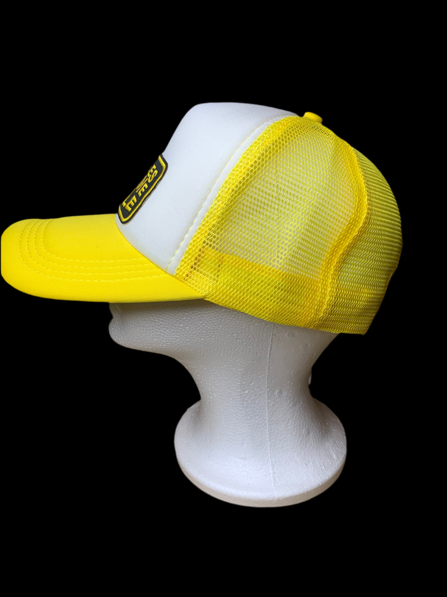💛SnapBack trucker hat 🧢