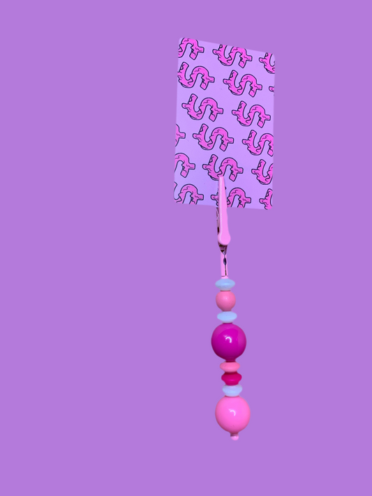 💅🏽Beaded & charmed🏧card💳 grabber