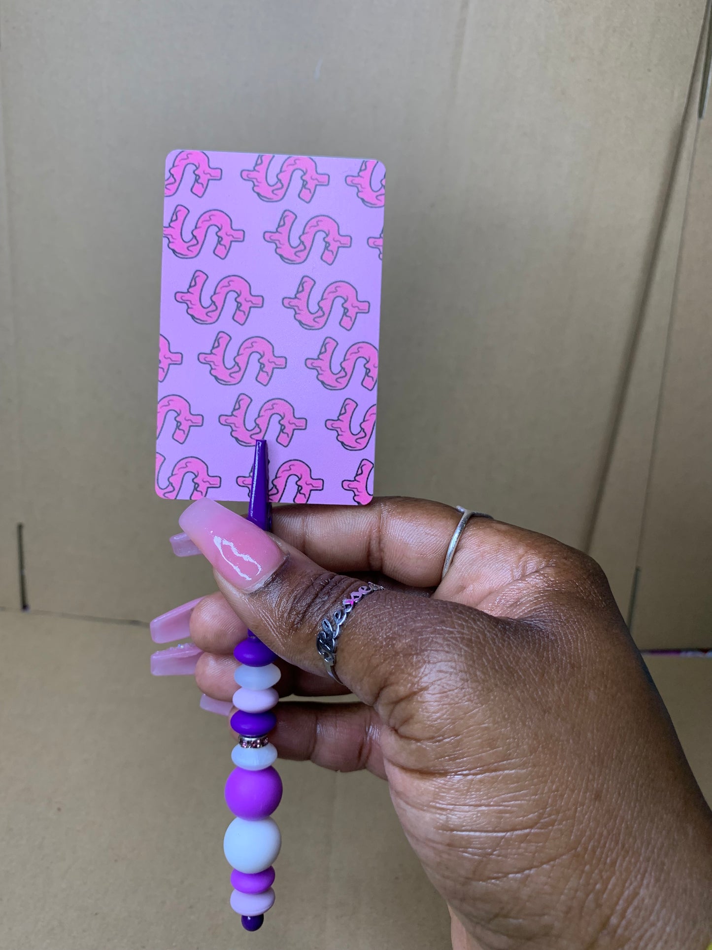 💅🏽Beaded & charmed🏧card💳 grabber