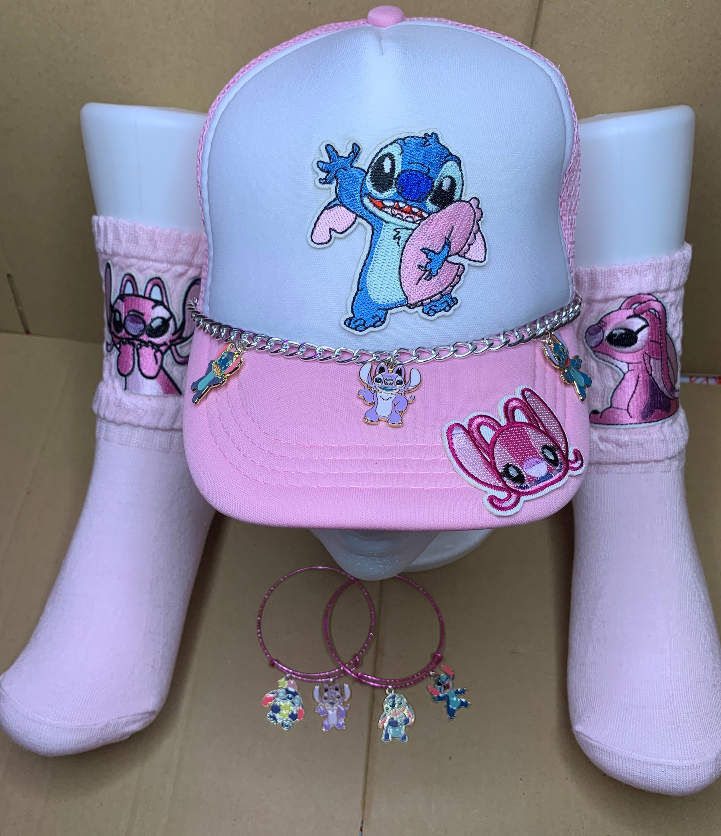 🌸Kids SnapBack trucker hat🧢slouch socks🧦& charm bangle set