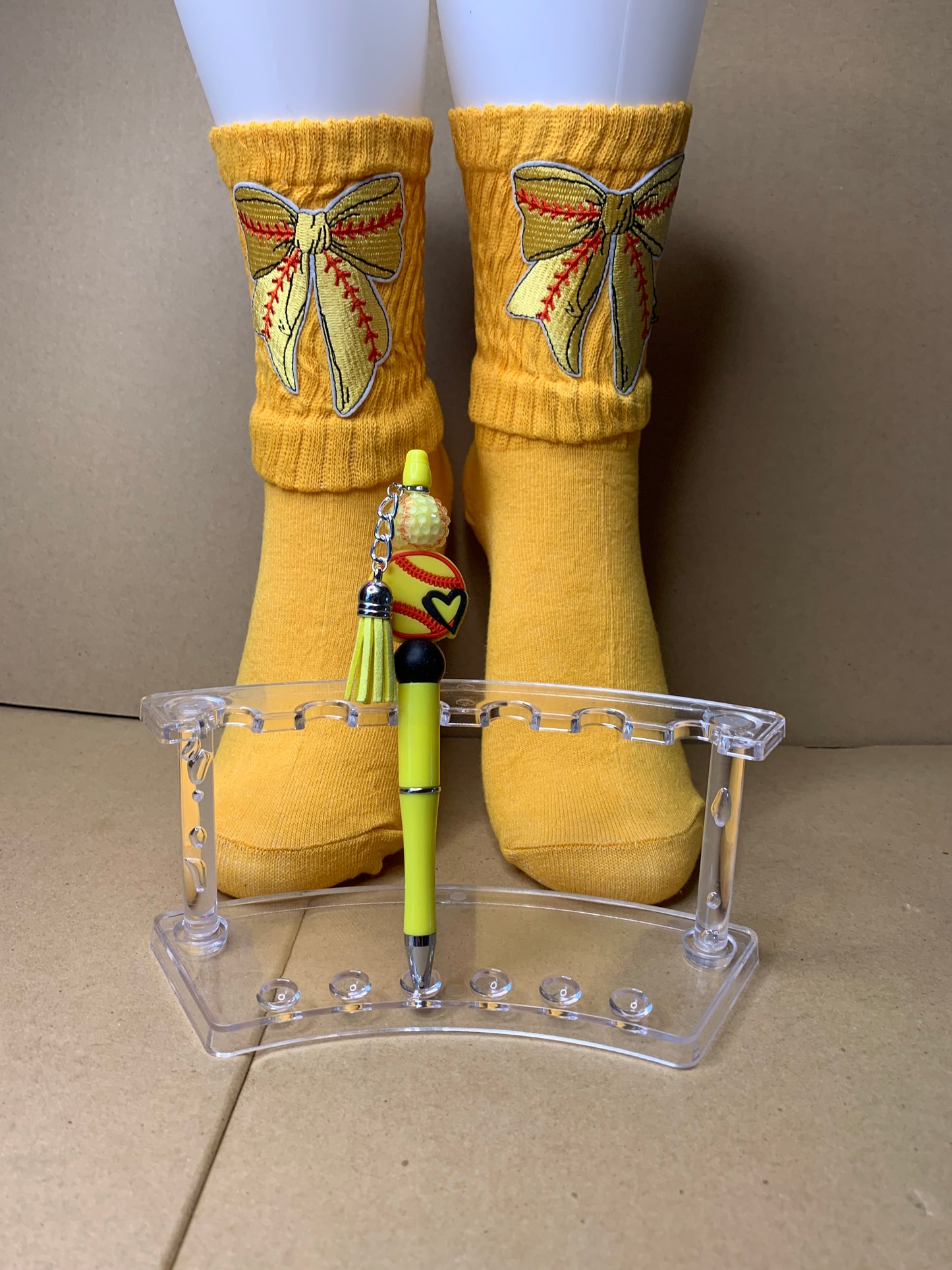 🥎Kids/teens Slouch socks & beaded & charmed ink ✍️ pen set