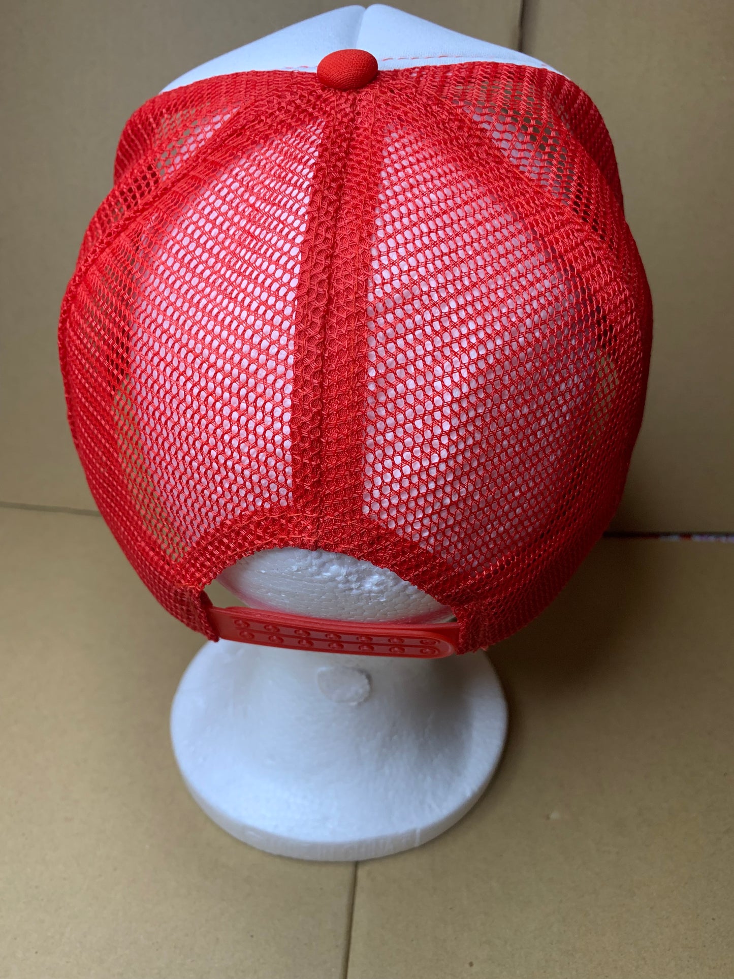 ❤️SnapBack trucker hat🧢clogs & charm bangle set