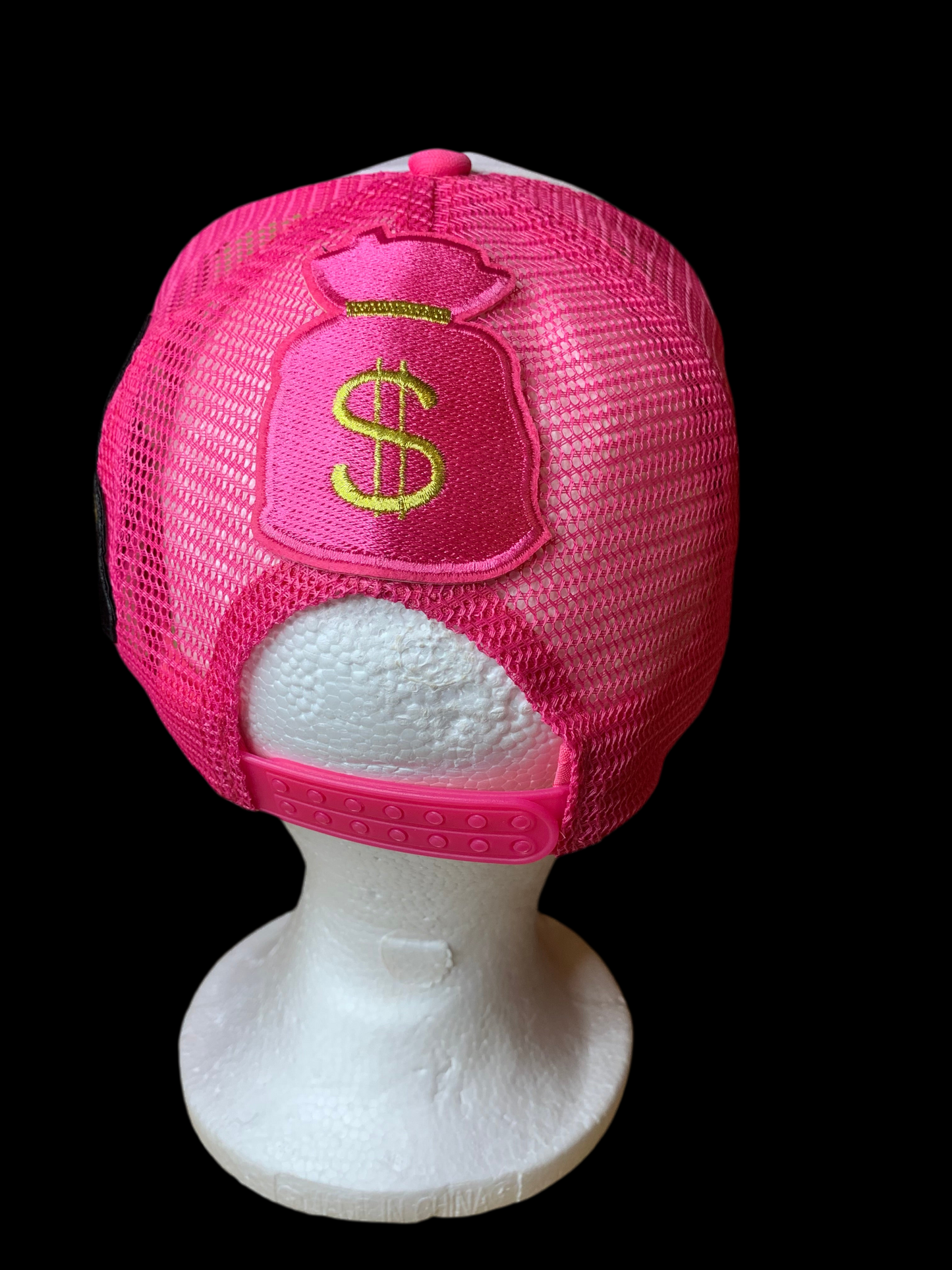 🩷SnapBack trucker hat🧢