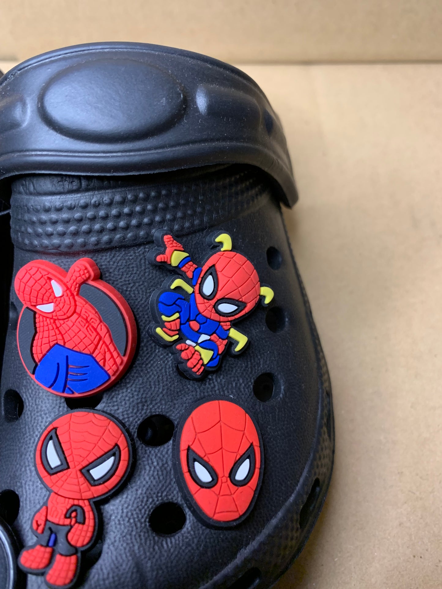 💙🖤❤️Toddler SnapBack trucker hat🧢&clogs set💙🖤❤️