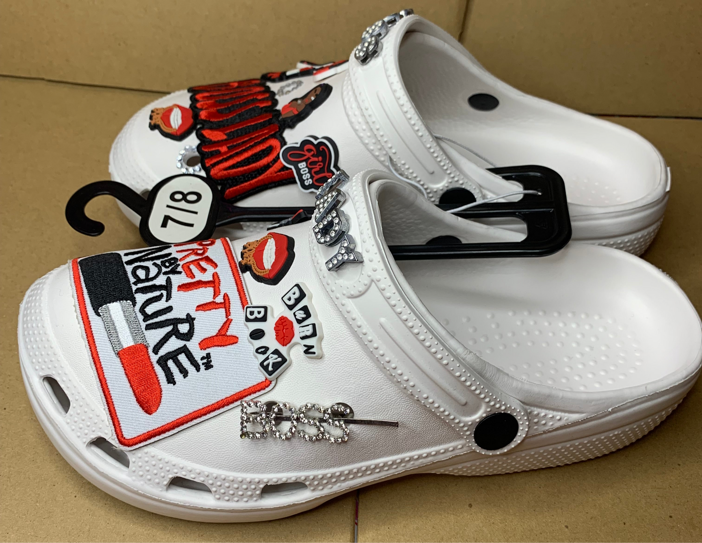 ❤️SnapBack trucker hat🧢clogs & charm bangle set