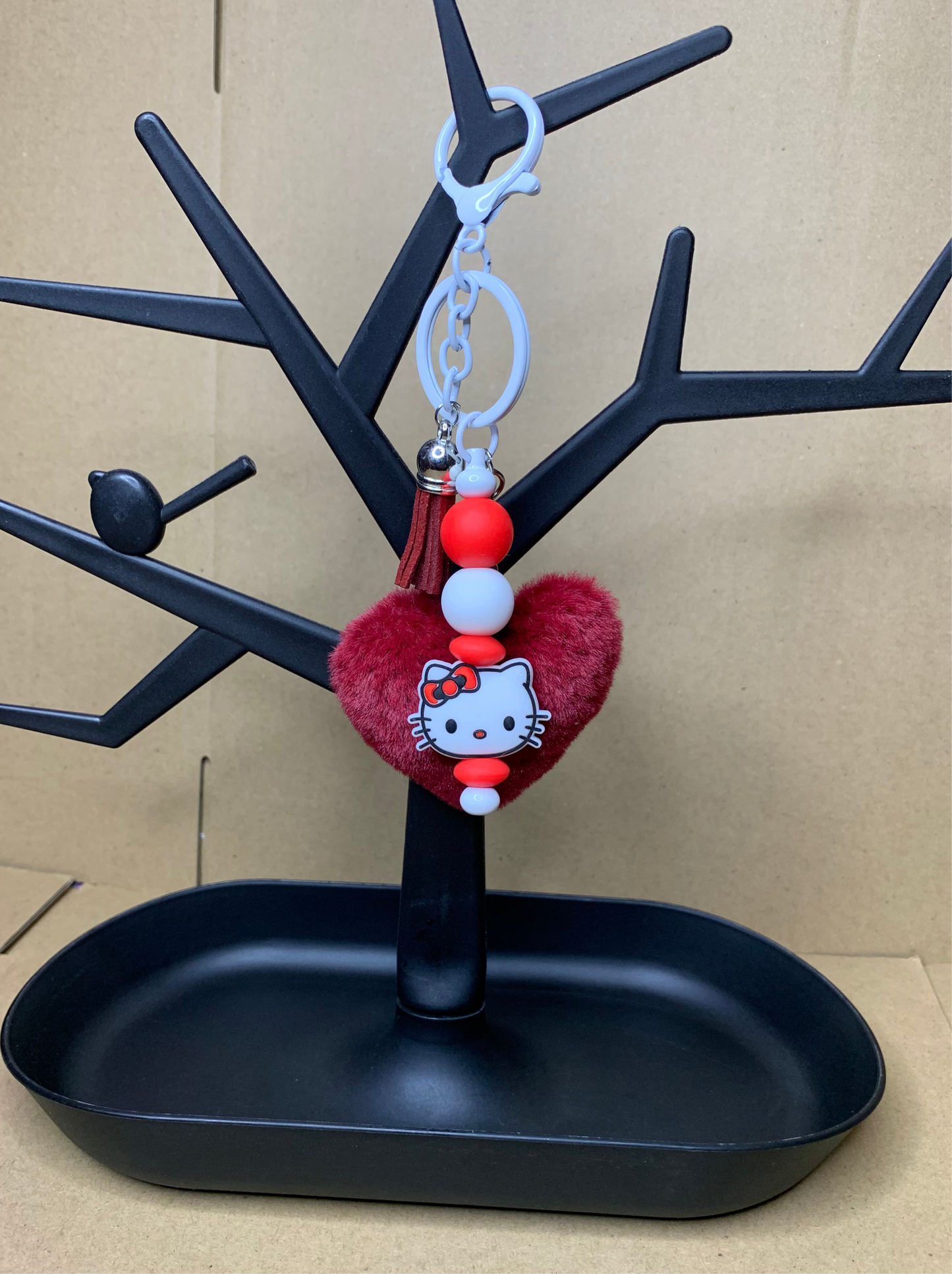 🤍Beaded & charmed keychain🔑& ink pen🖊️set❤️