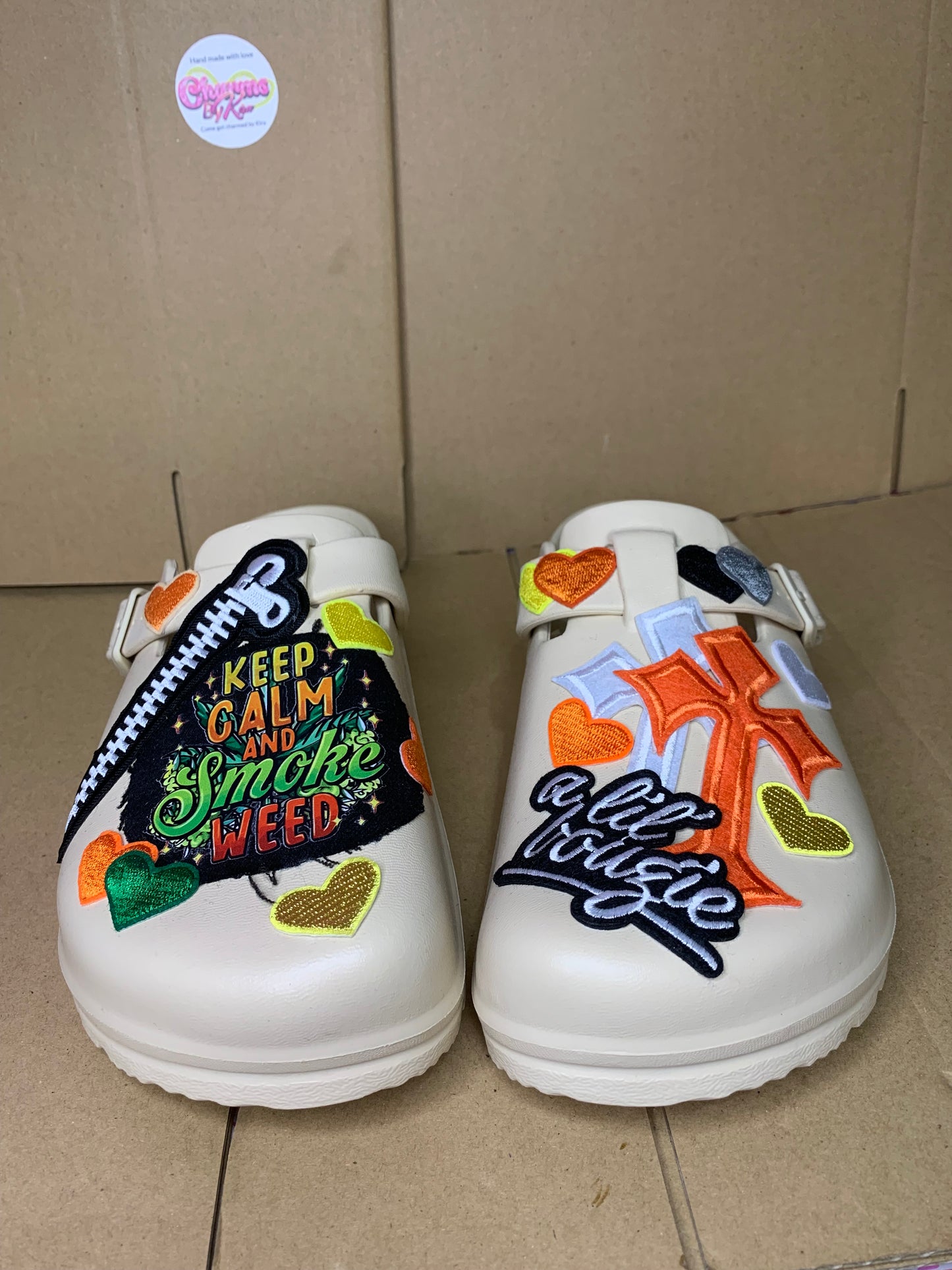 ❤️💛6pc clogs stoner set💚🧡