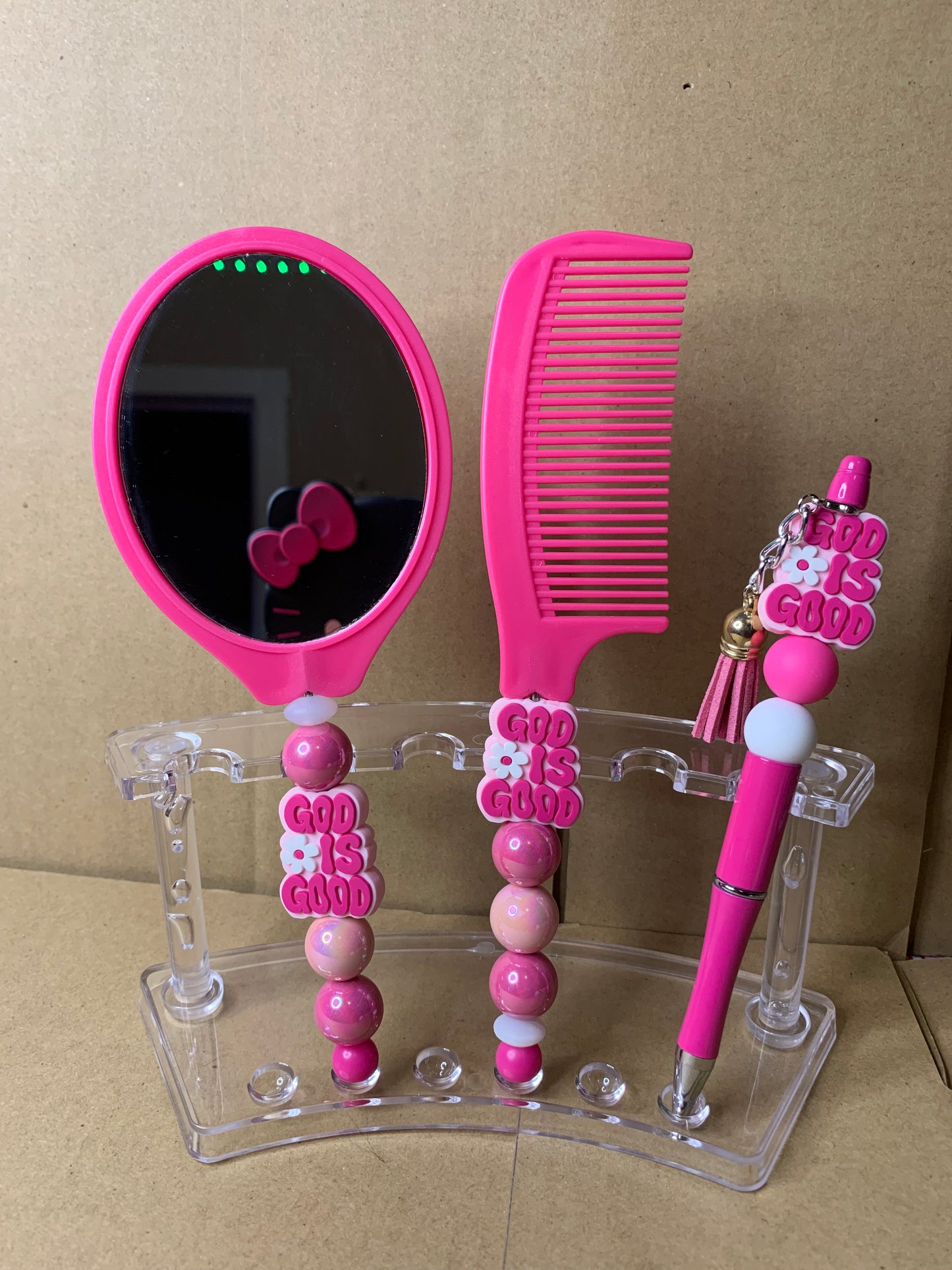 💕Beaded & charmed keychain & handbag accessories💕