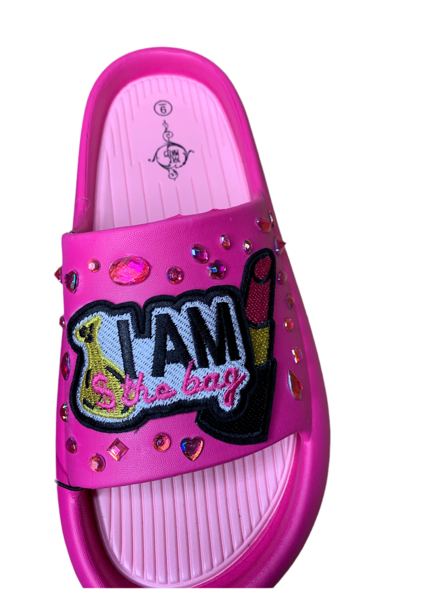 🩷SnapBack trucker hat🧢& slides set