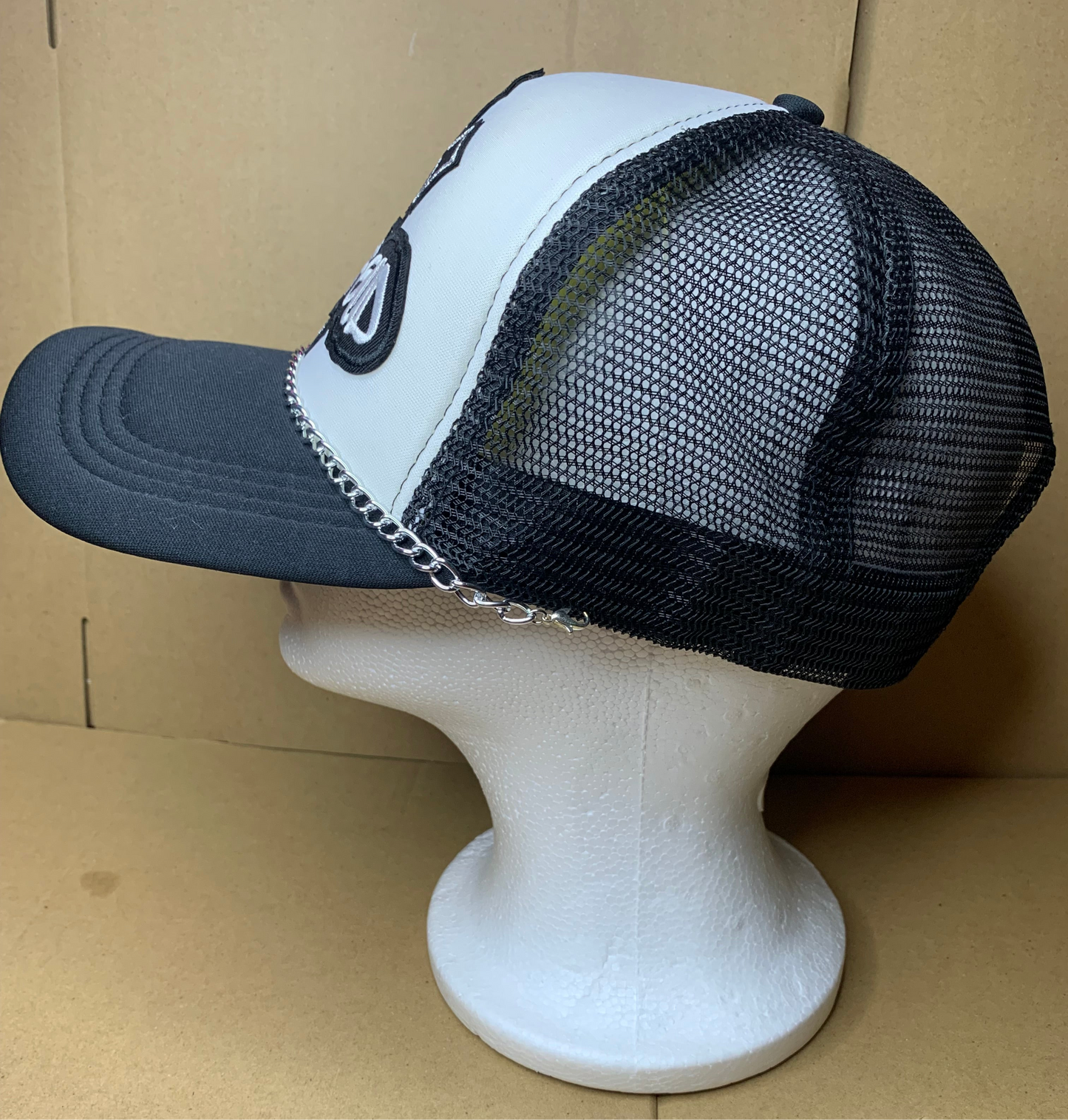 🖤SnapBack trucker hat🧢