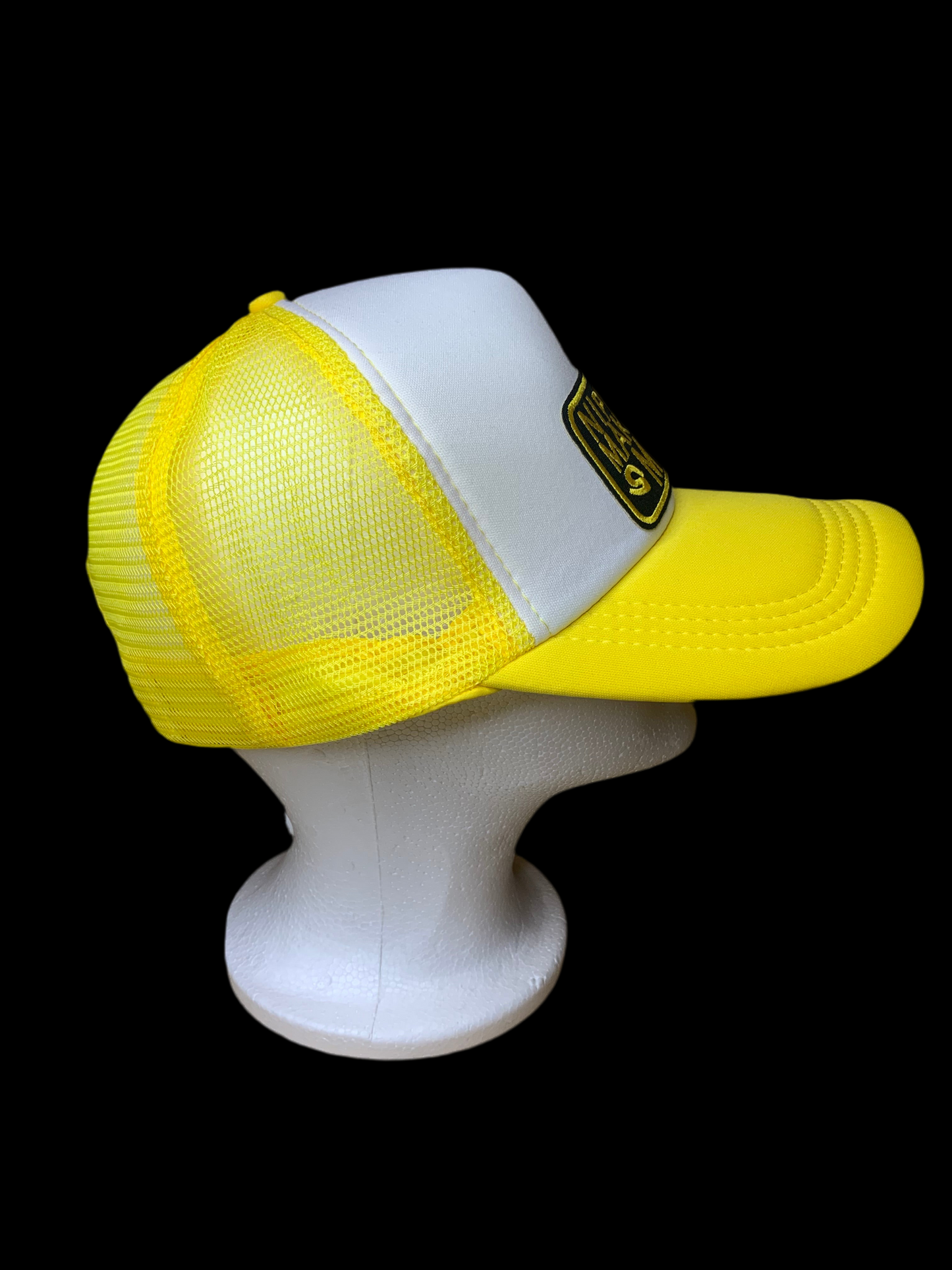 💛SnapBack trucker hat 🧢