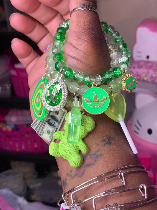 💚Beaded charmed stretch bracelets 3pc set💚